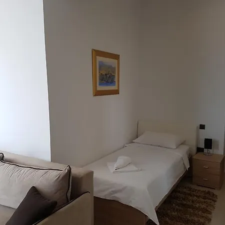 Marina Bay Zenta Luxury 4 Pensión Split