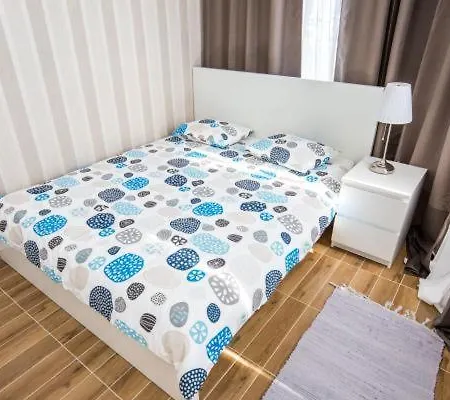 Marina Bay Zenta Luxury 4 4* Split